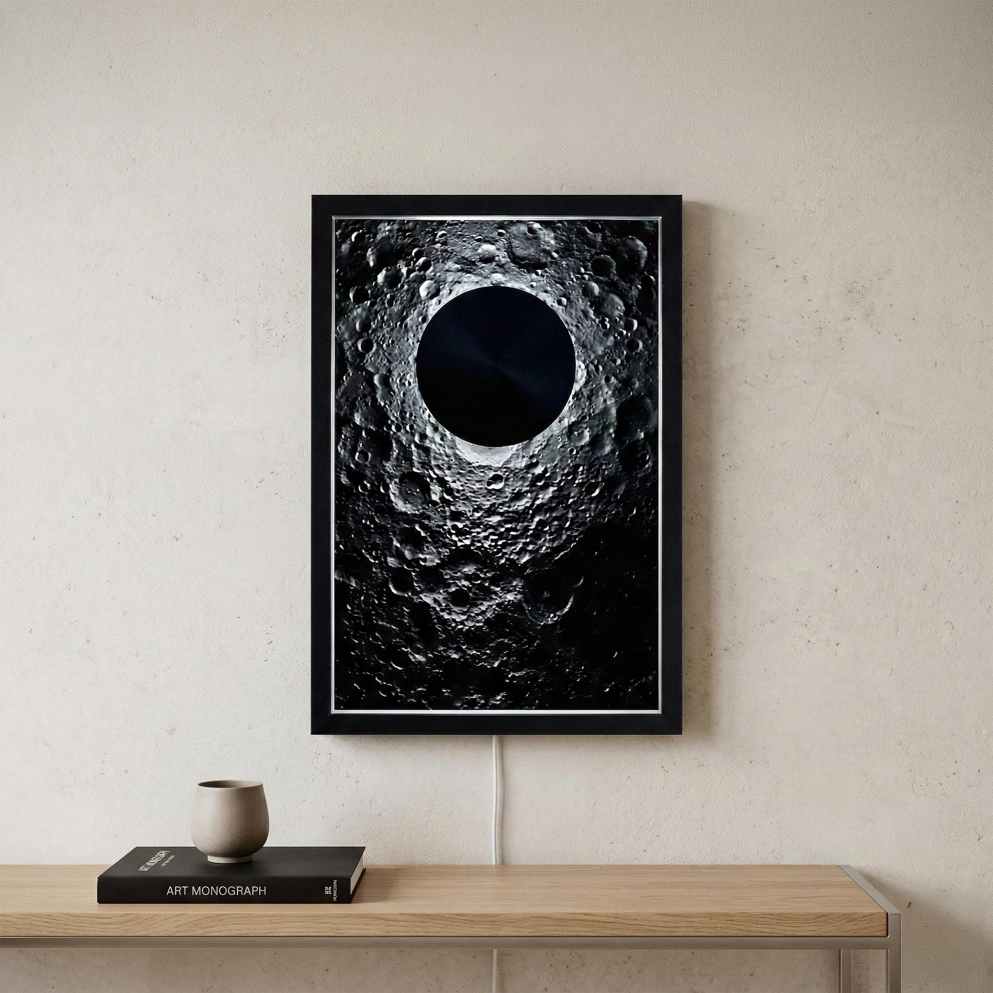 Fibrika Store Lunar Eclipse Modern Işıklı Duvar Tablosu - Mat Siyah Çerçeve